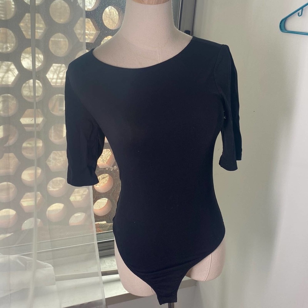 By Design X Nordstrom 3/4 sleeve black snap closure bodysuit size S